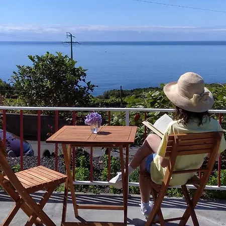 Casa Do Girassol, Sunflower Madalena (Azores)
